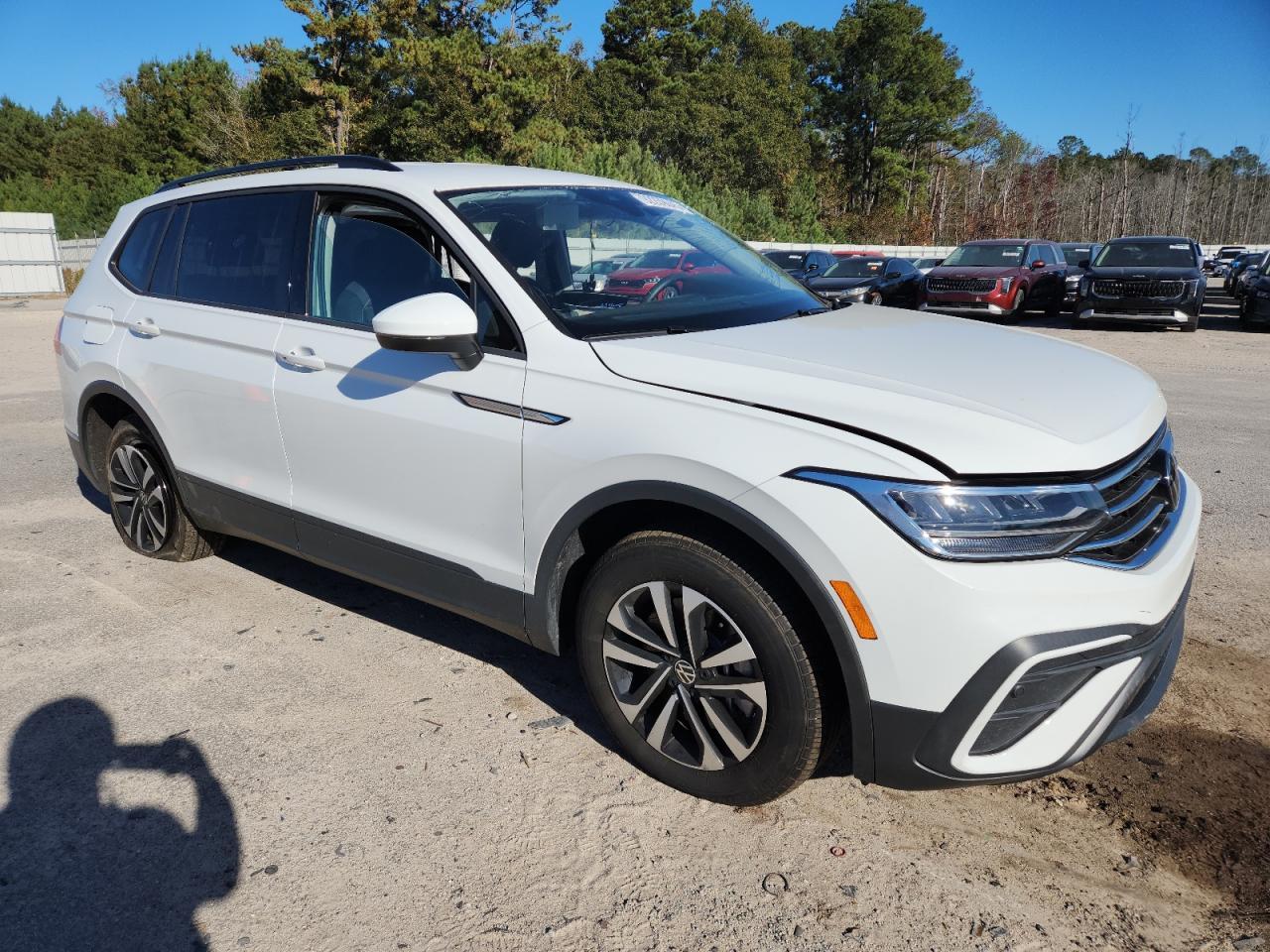 2024 Volkswagen Tiguan S - Фото 4