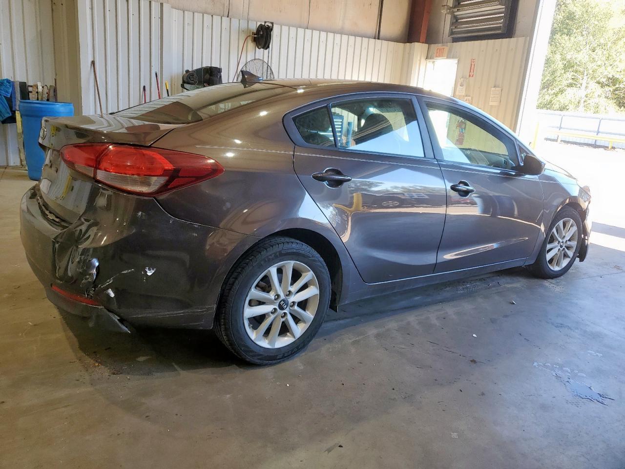 2017 Kia Forte Lx - Фото 3