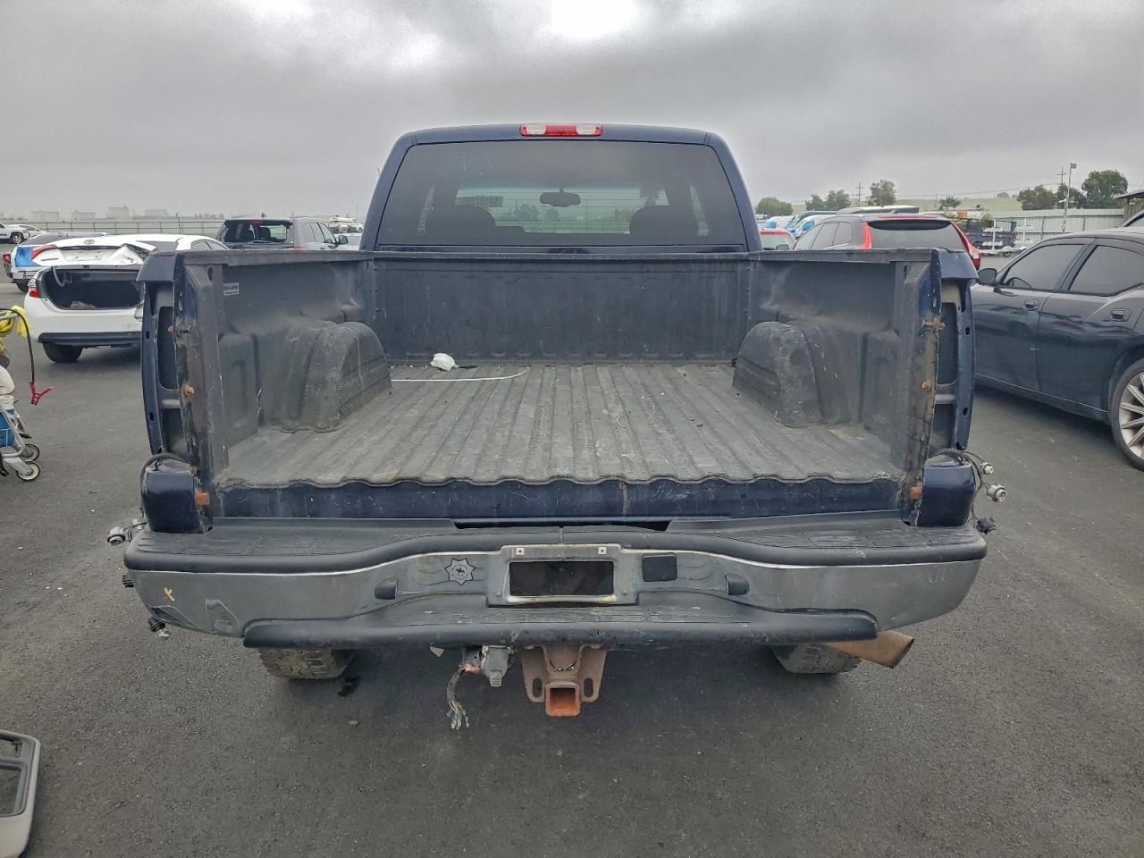 2006 Chevrolet Silverado C2500 Heavy Duty - Фото 6