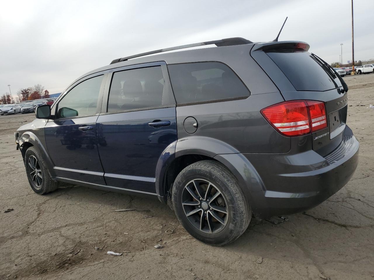 2017 Dodge Journey Se - Фото 2