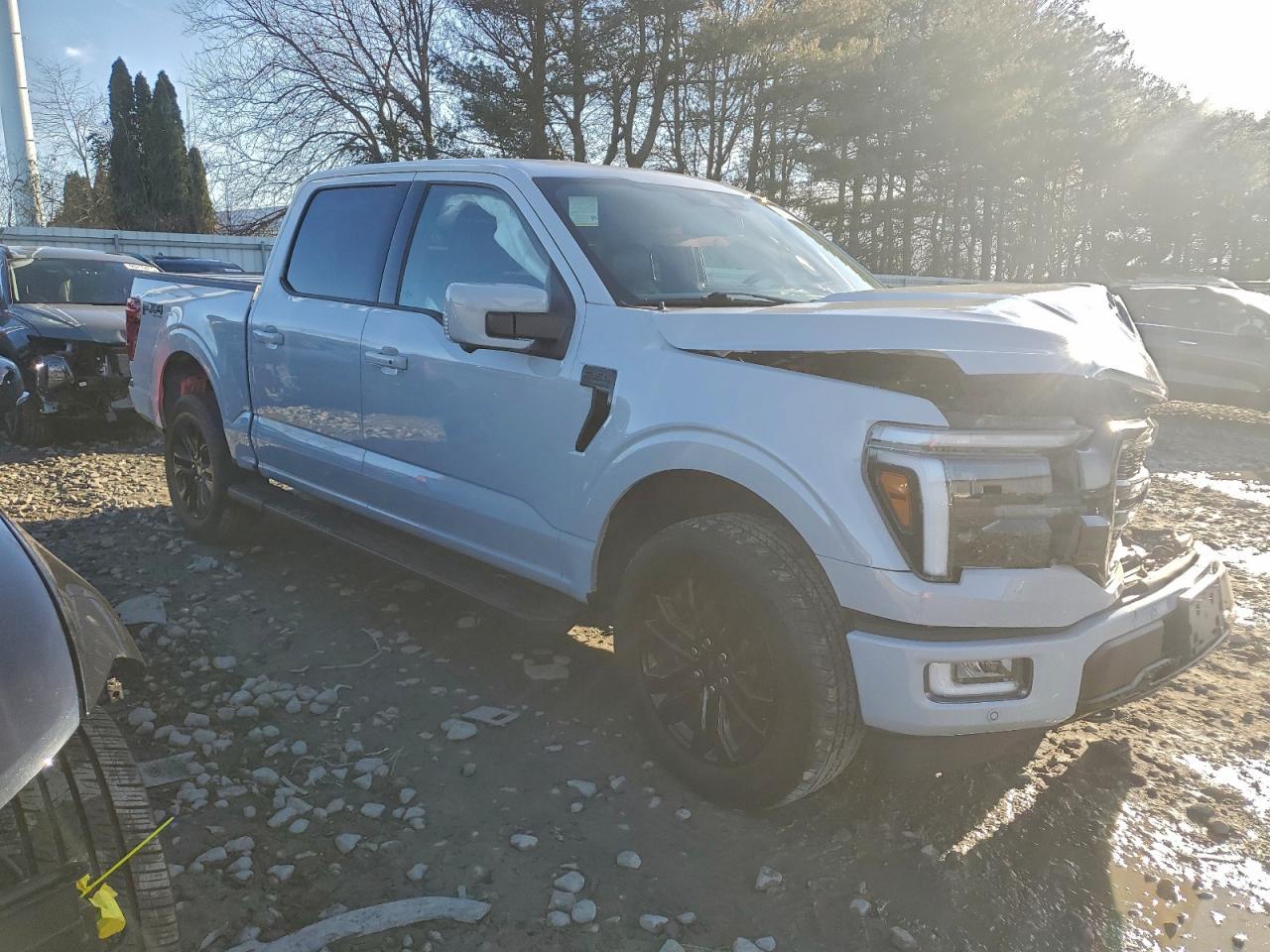 2024 Ford F150 Lariat - Image 4