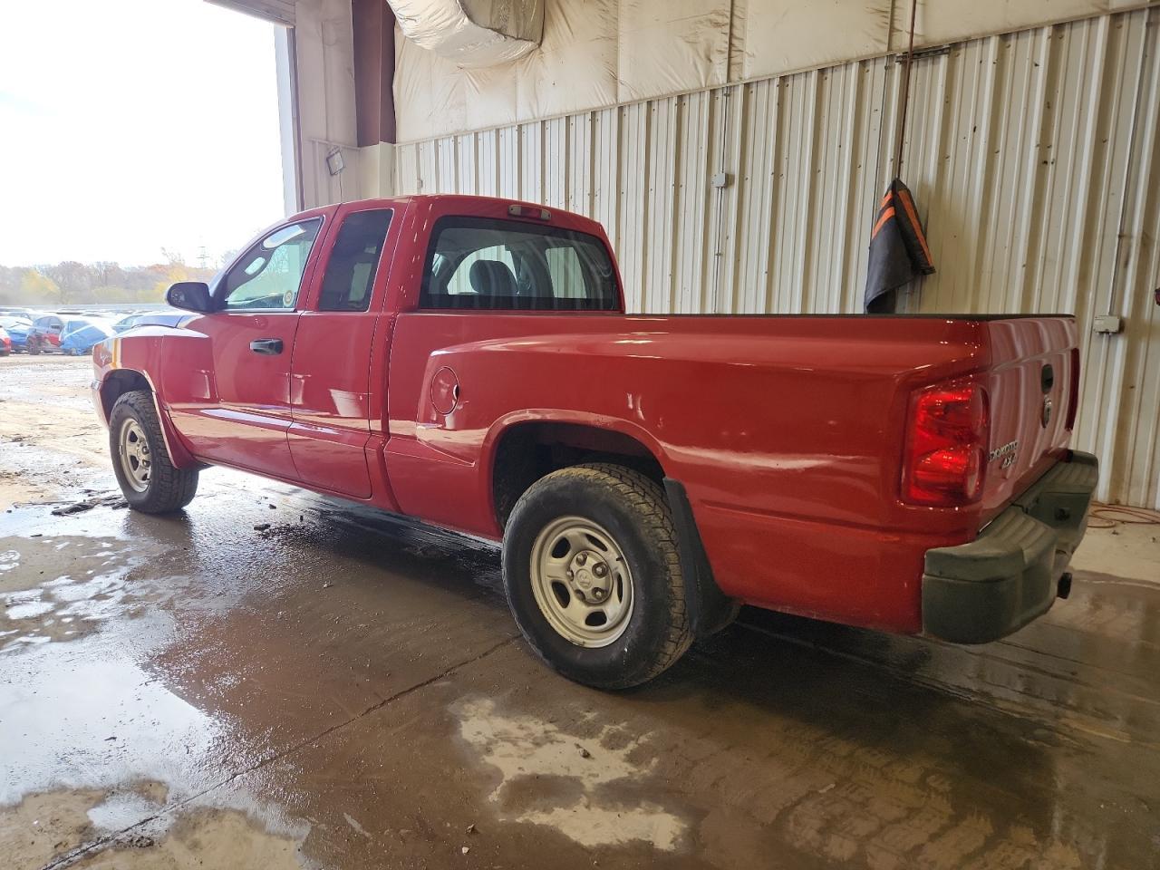 2007 Dodge Dakota St - Фото 2