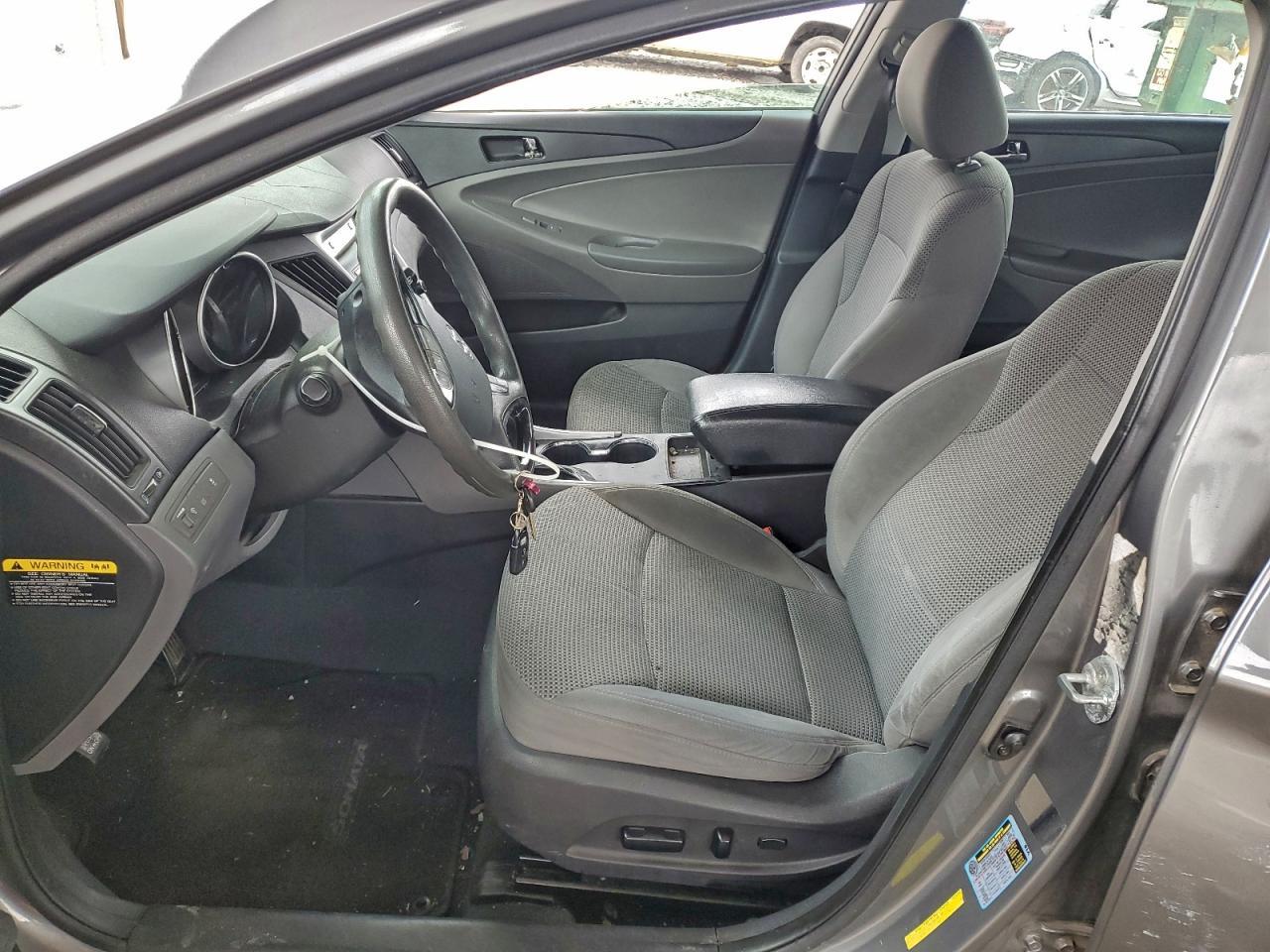 2012 Hyundai Sonata Gls - Image 7