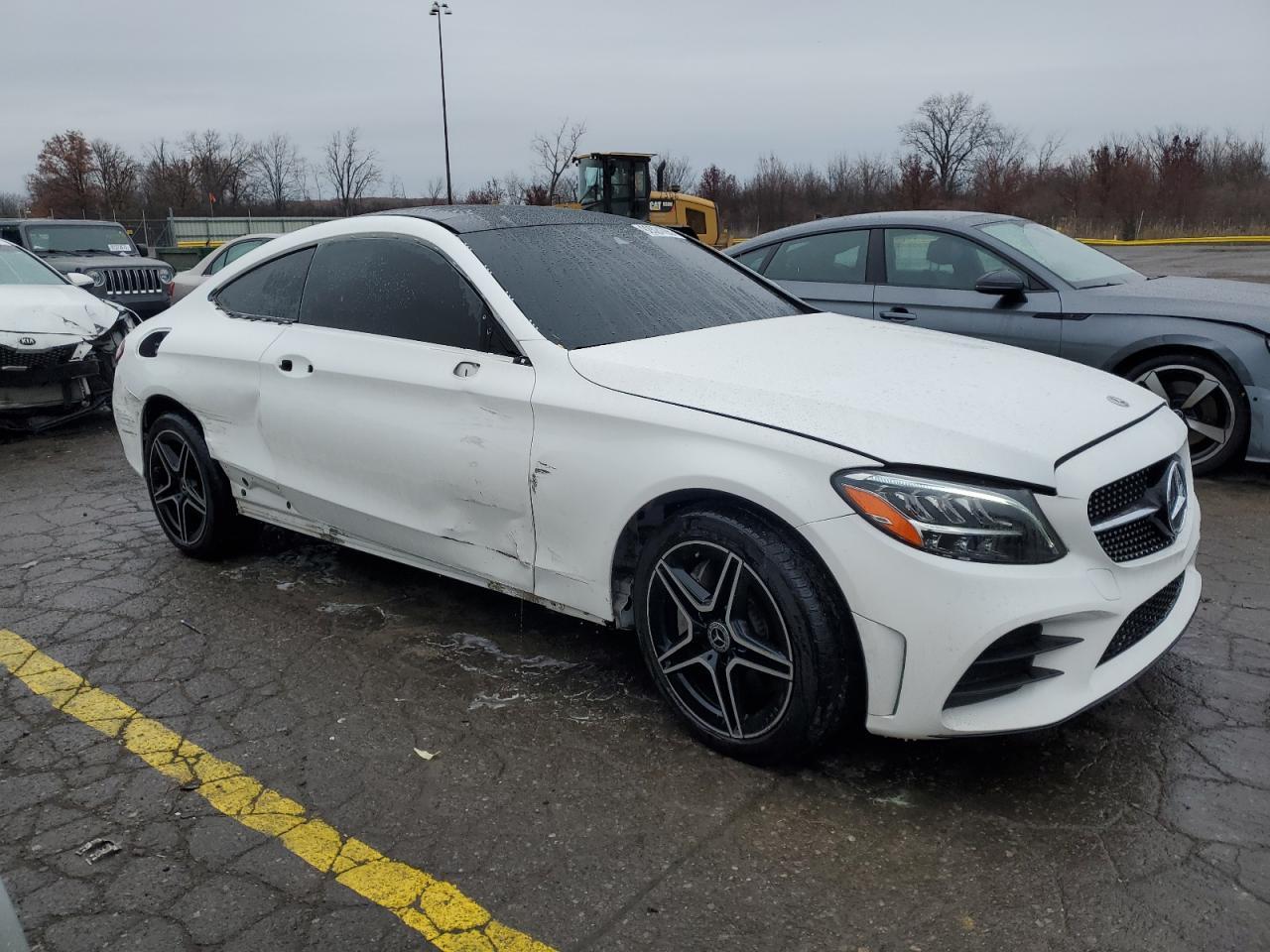 2023 Mercedes-Benz C 300 4Matic - Фото 4