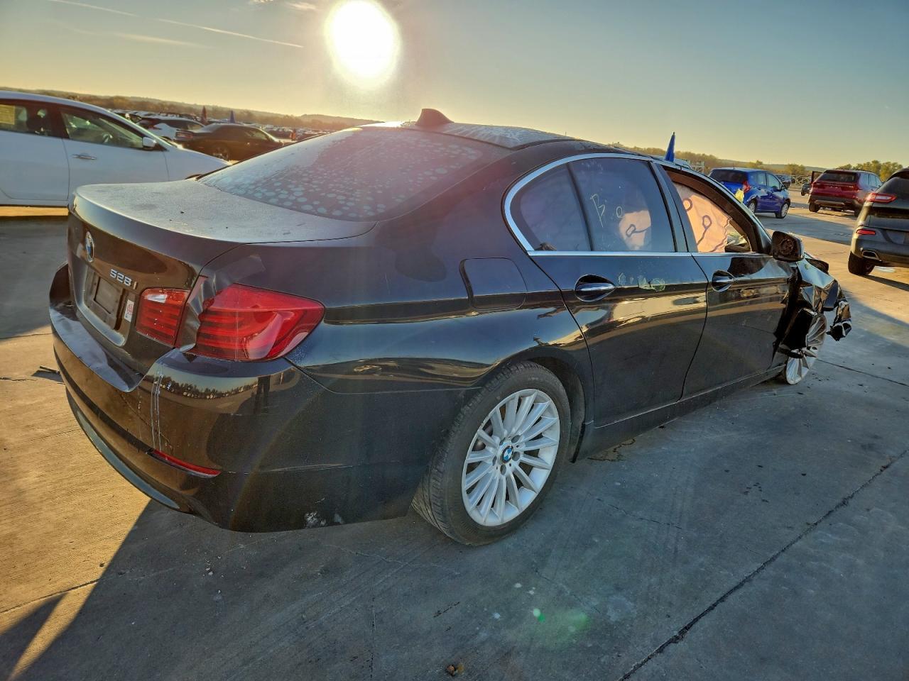 2011 BMW 528 I - Фото 3
