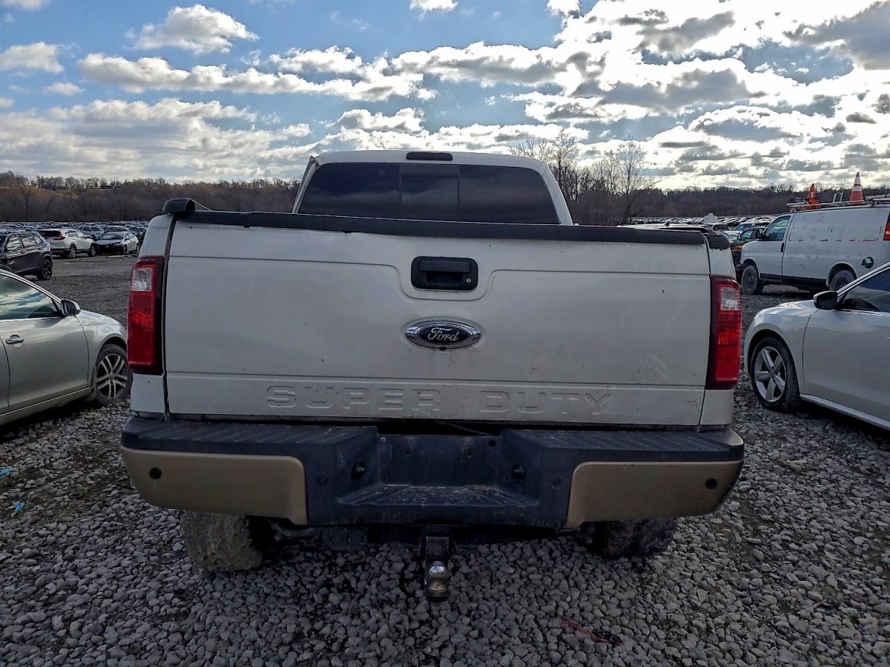2013 Ford F350 Super Duty - Фото 6