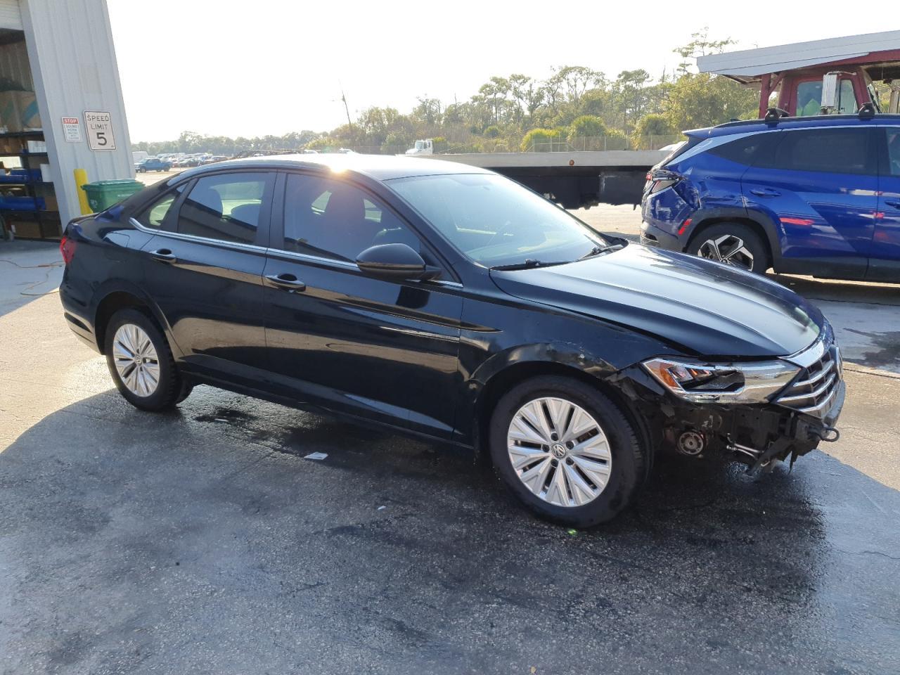 2019 Volkswagen Jetta S - Image 4