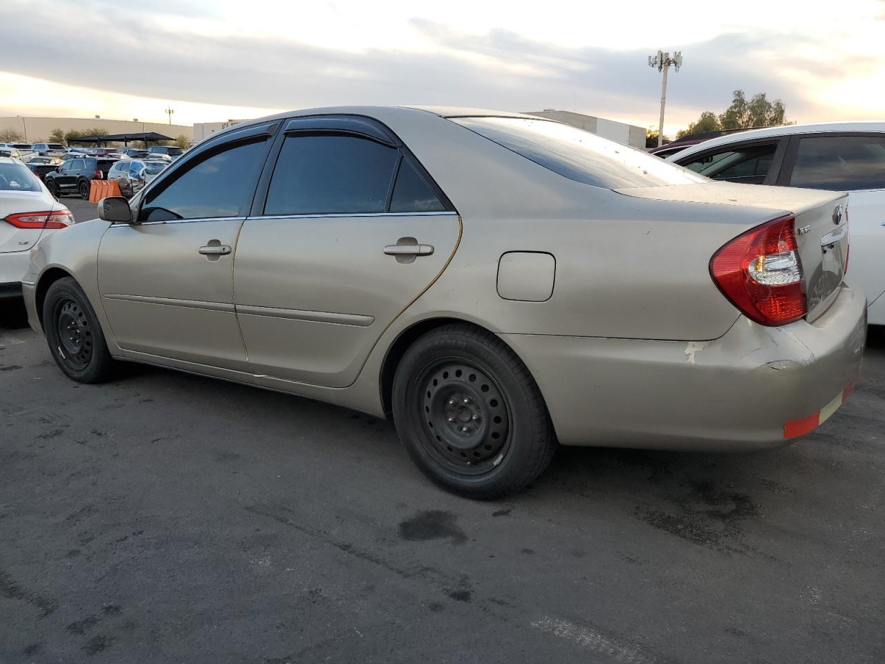 2003 Toyota Camry Le - Фото 2