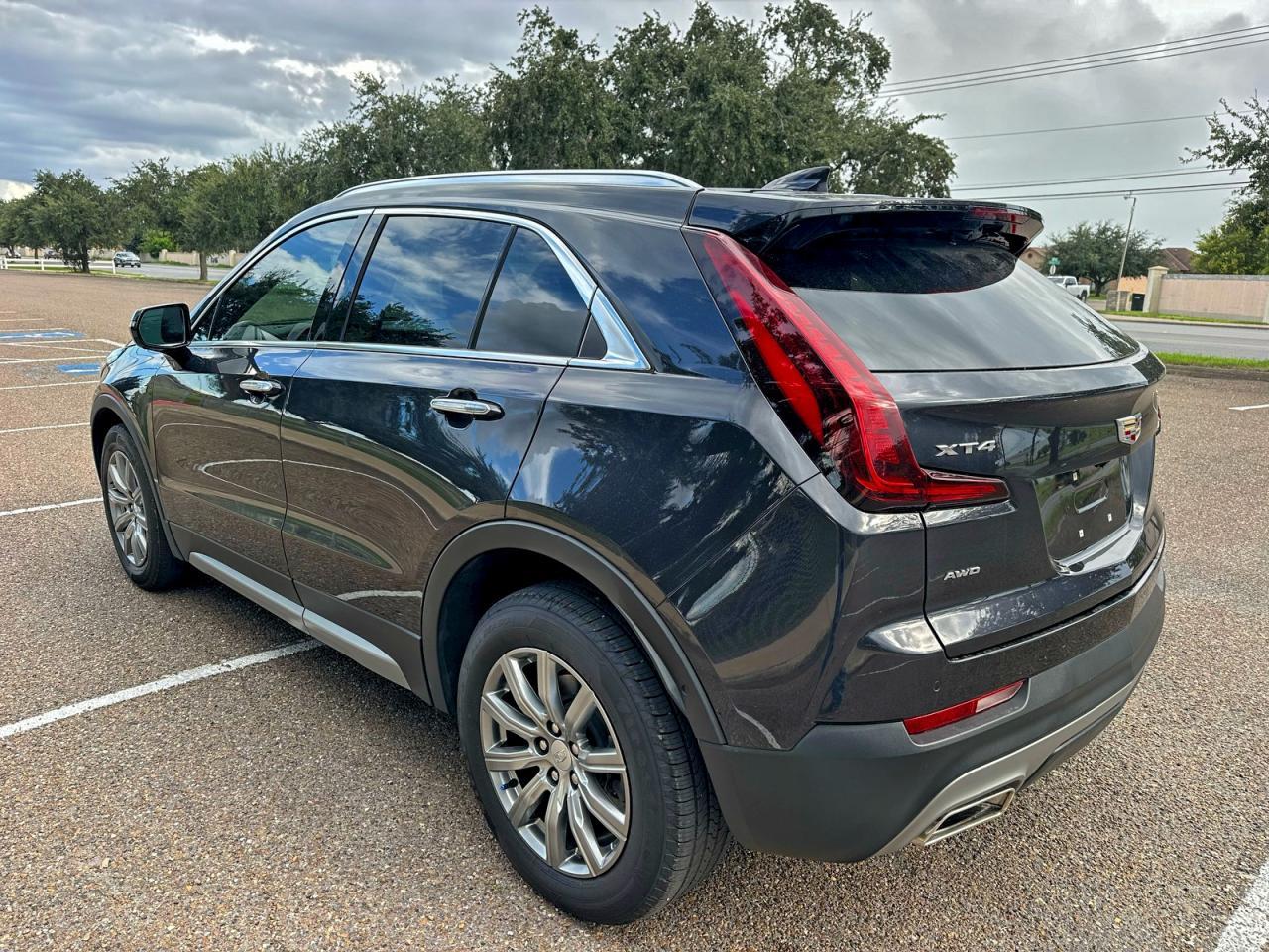 2023 Cadillac Xt4 Premium Luxury - Фото 3