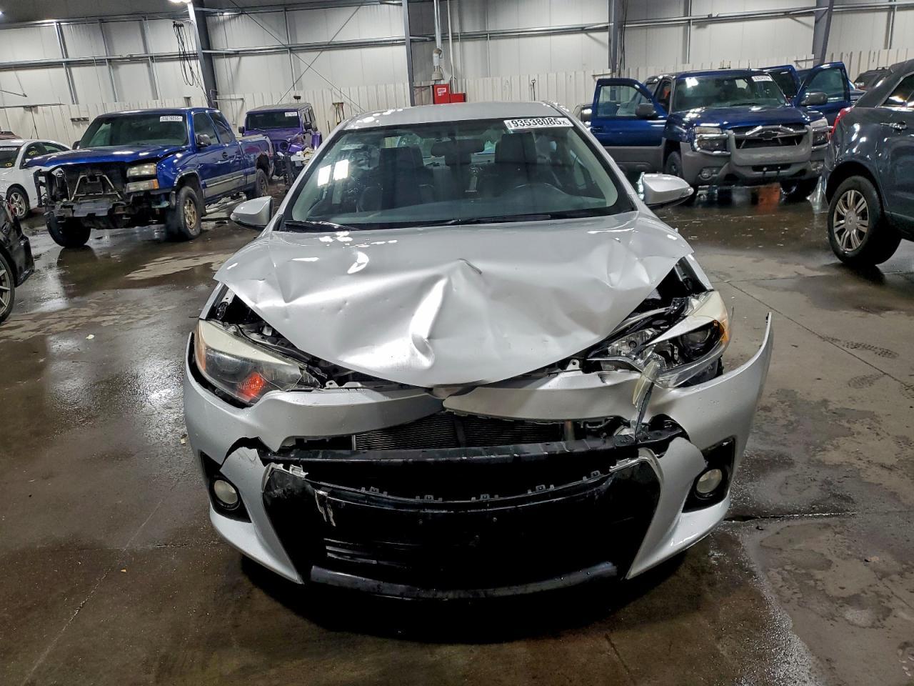 2014 Toyota Corolla L - Фото 5