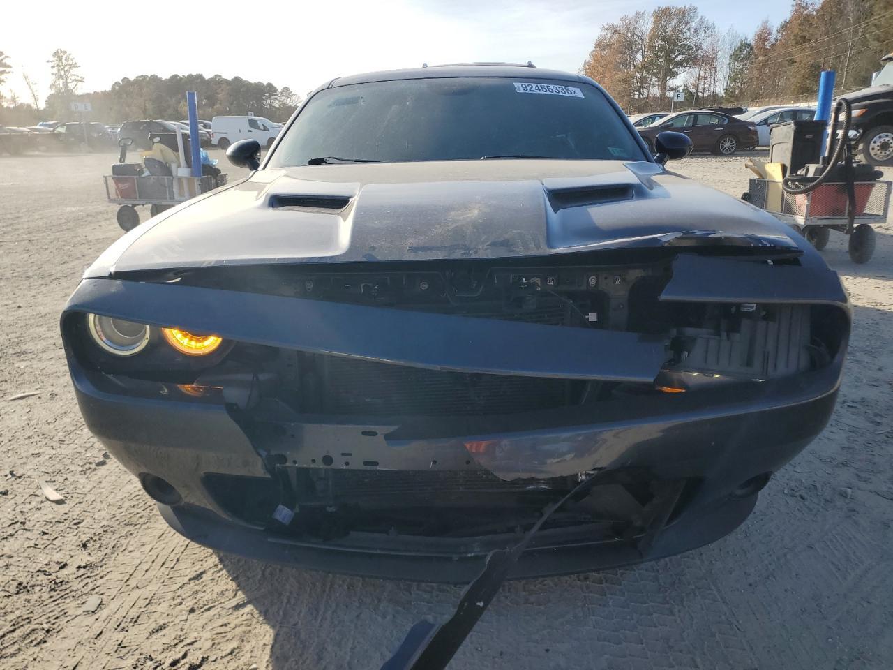2017 Dodge Challenger Sxt - Фото 5