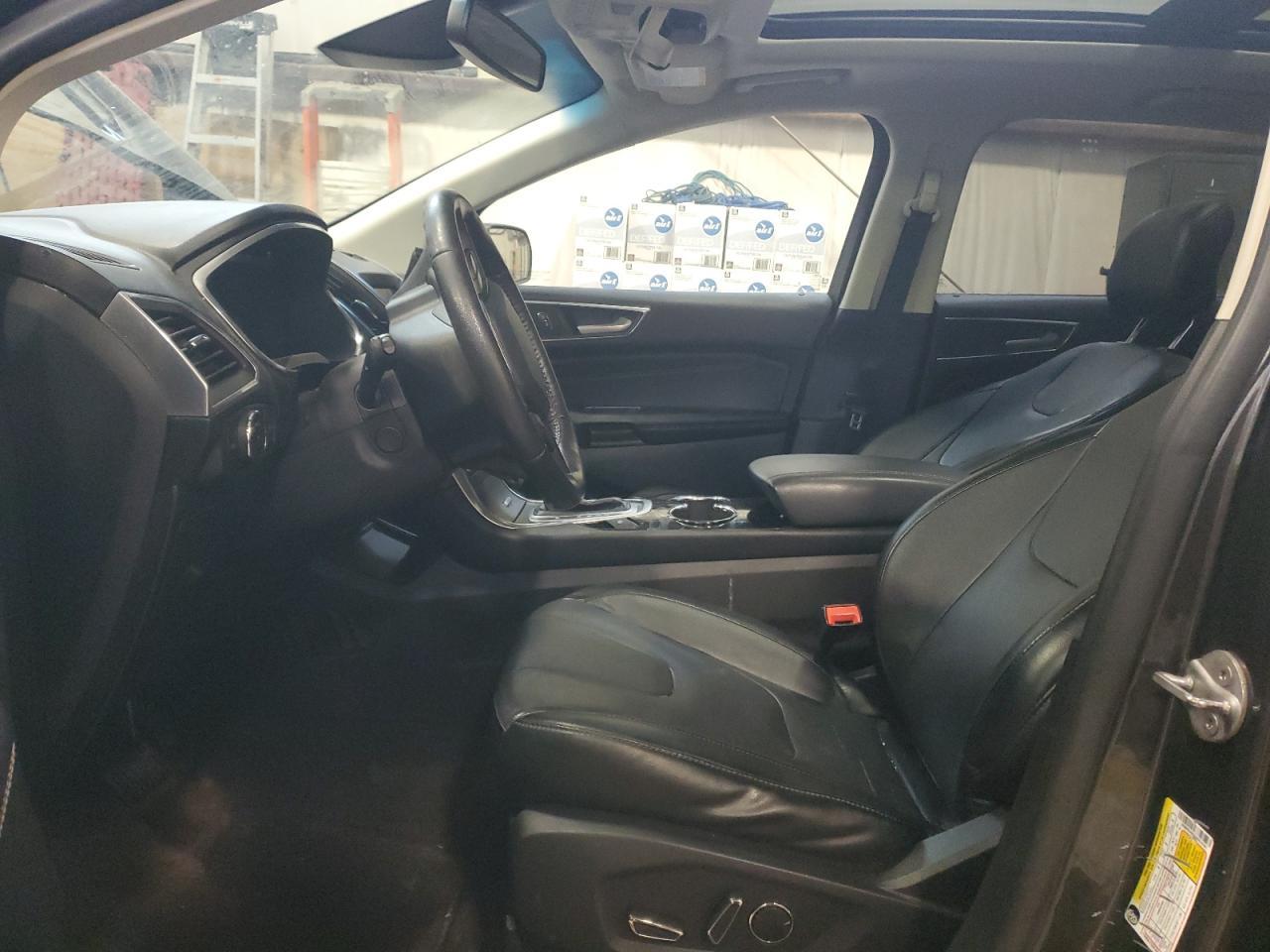 2016 Ford Edge Titanium - Image 7