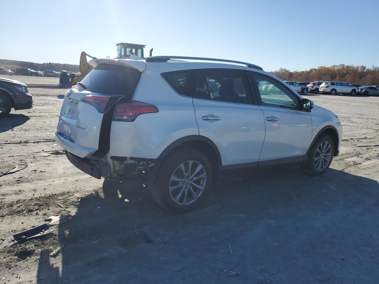 2017 Toyota Rav4 Limited - Фото 3