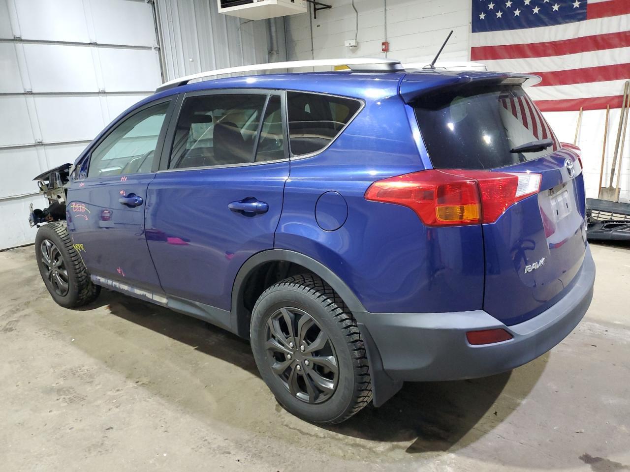 2014 Toyota Rav4 Le - Image 2