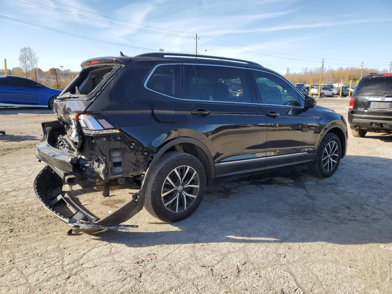 2018 Volkswagen Tiguan Se - Фото 3