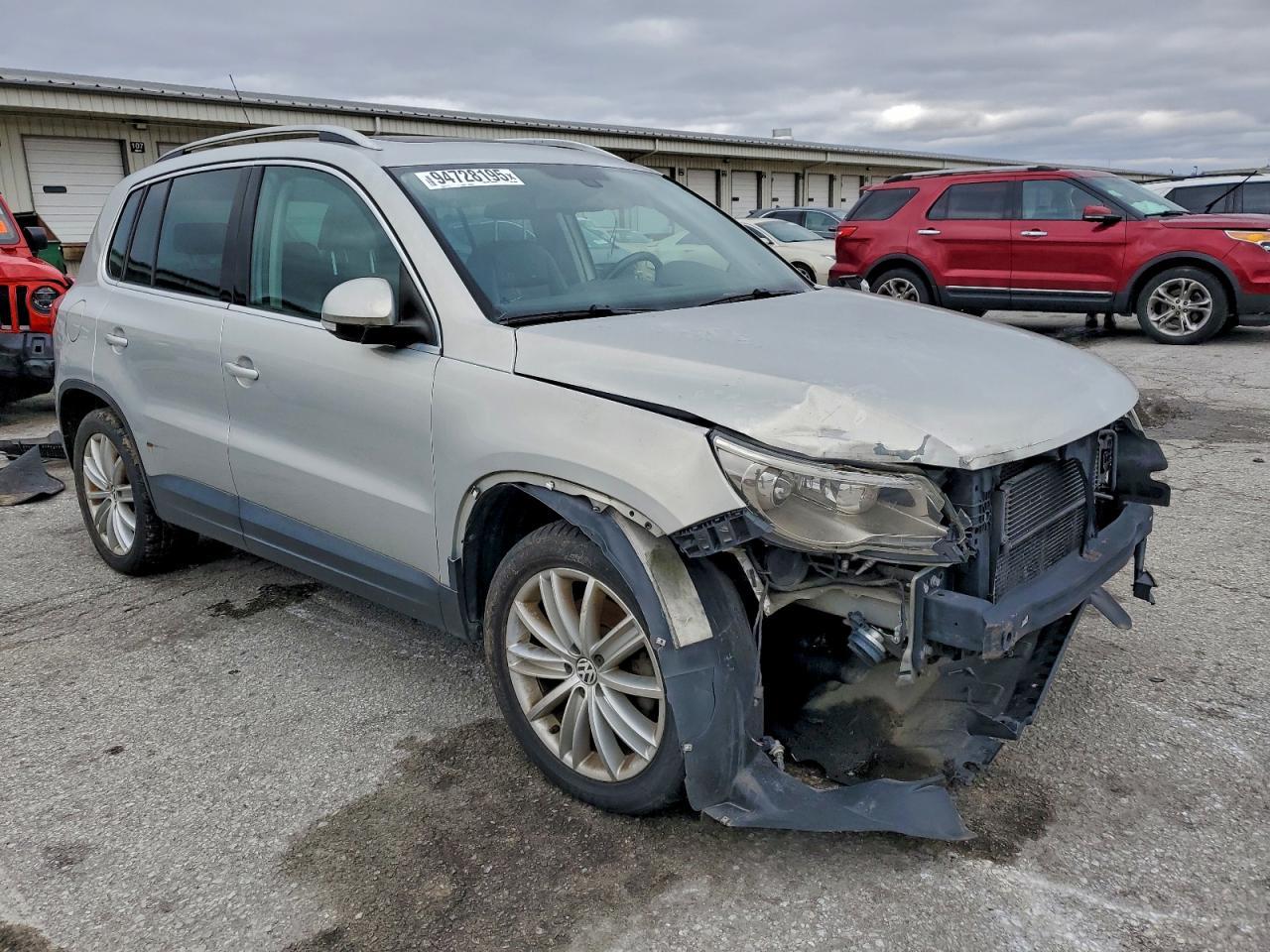 2011 Volkswagen Tiguan S - Image 4