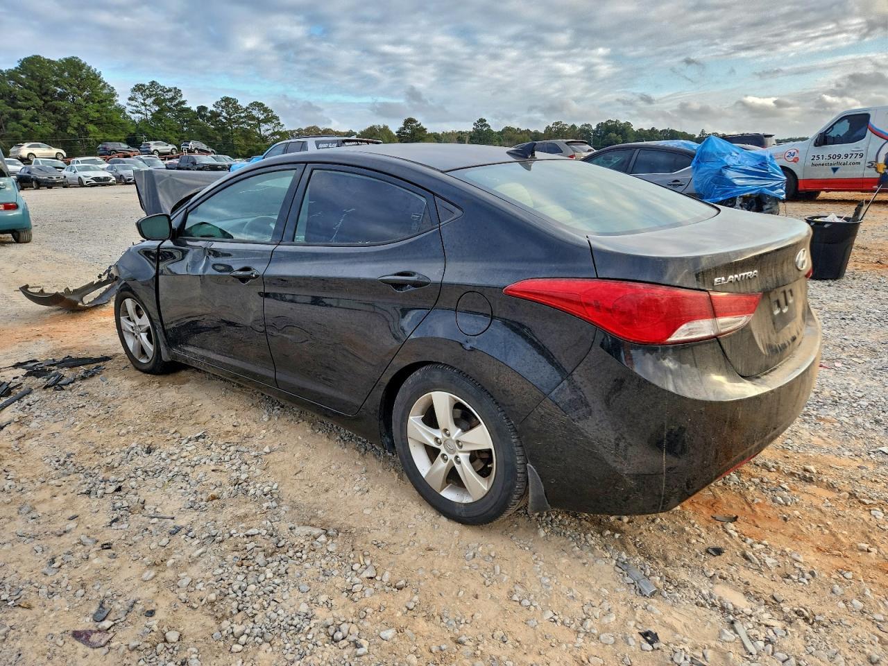 2013 Hyundai Elantra Gls - Фото 2