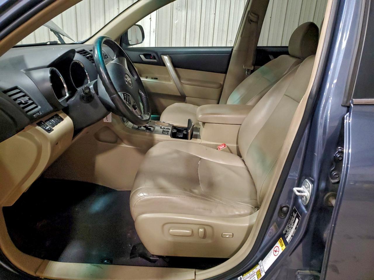 2012 Toyota Highlander Base - Фото 7