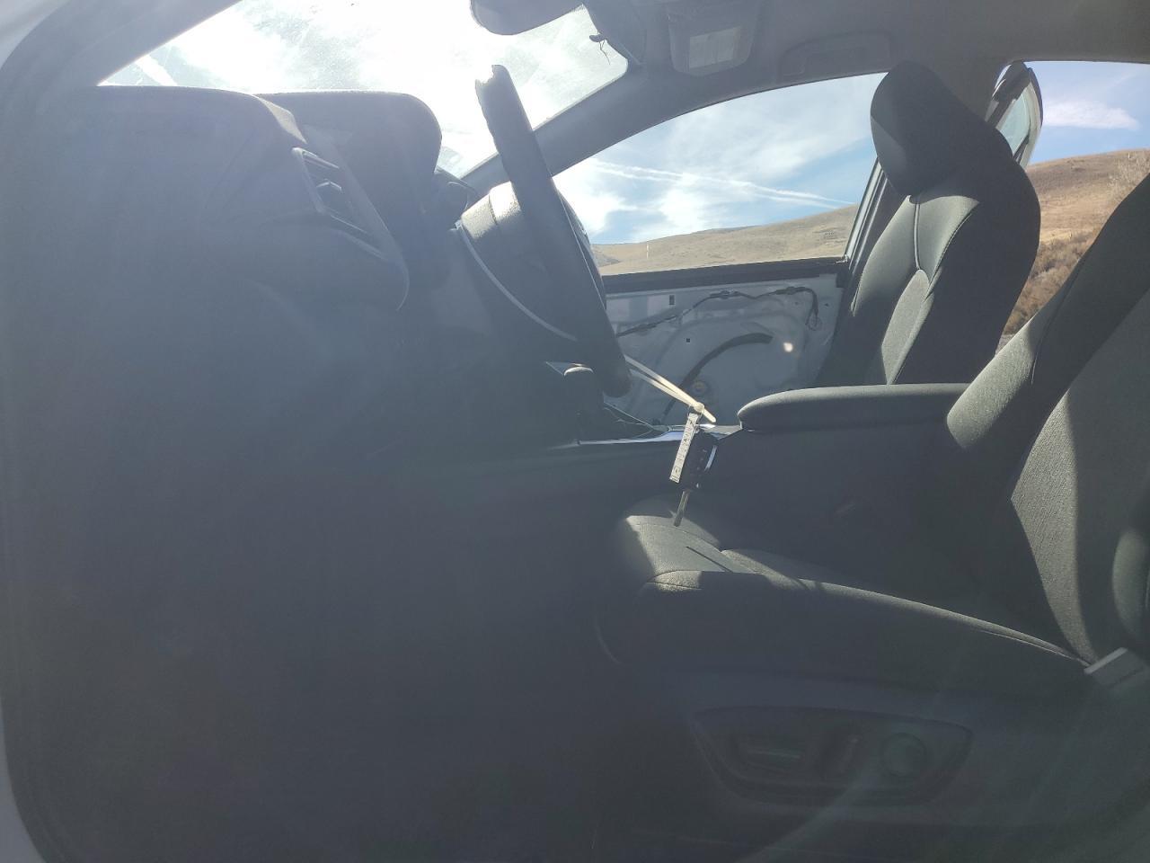 2023 Toyota Camry Le - Image 7