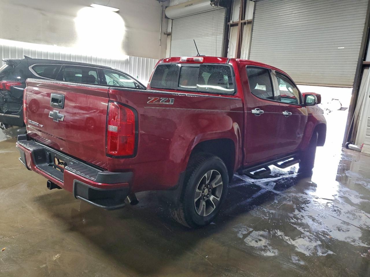 2017 Chevrolet Colorado Z71 - Image 3