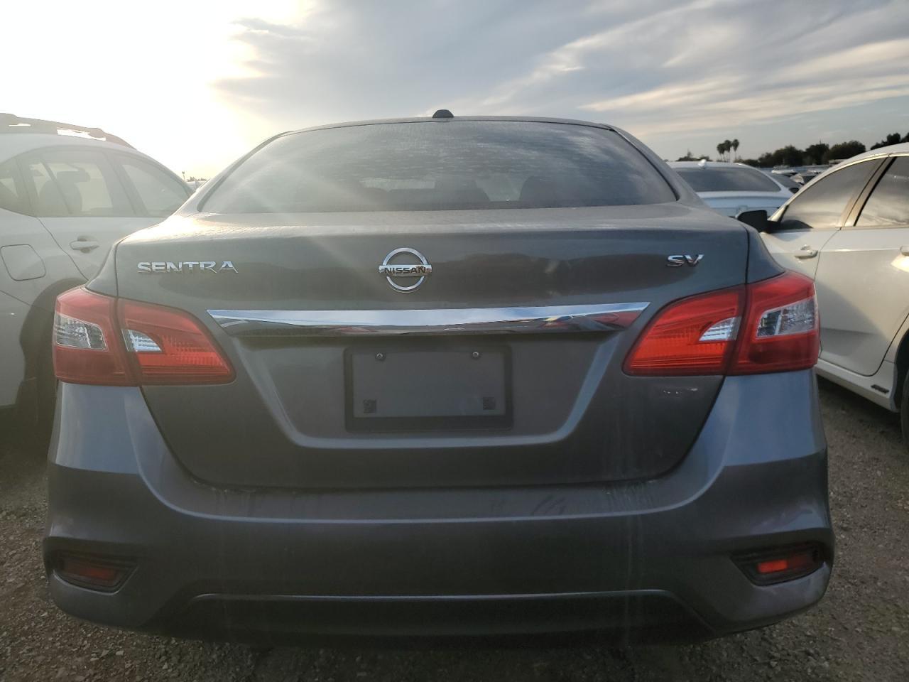 2019 Nissan Sentra Sv - Image 6