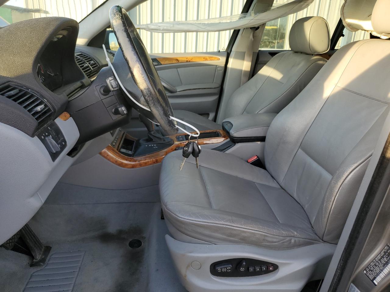 2004 BMW X5 3.0I - Фото 7