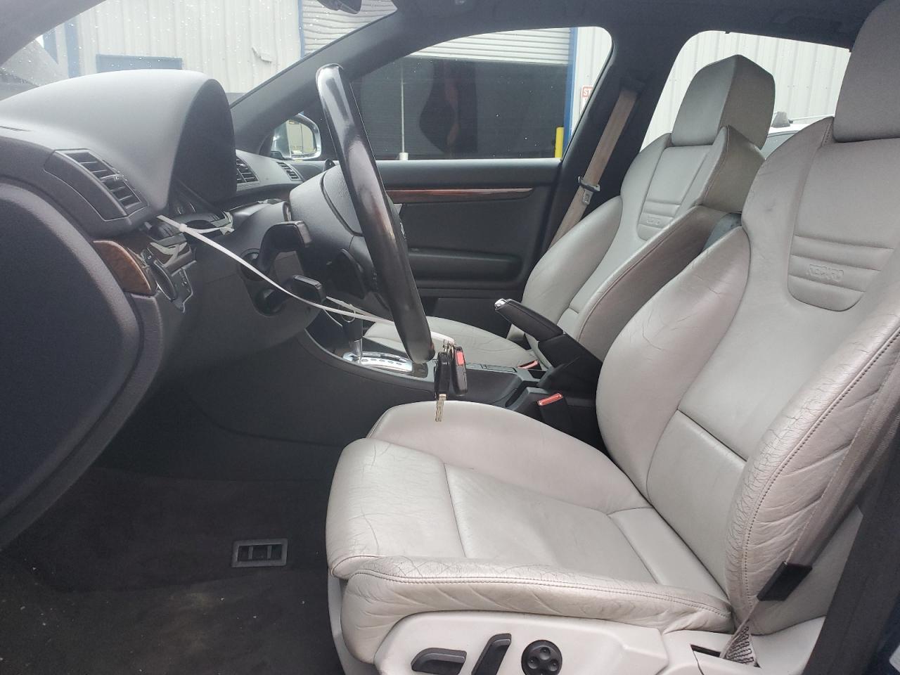 2004 Audi S4 - Image 7