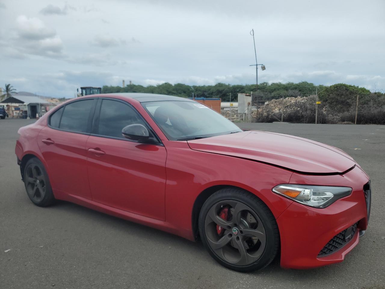 2017 Alfa Romeo Giulia - Фото 4