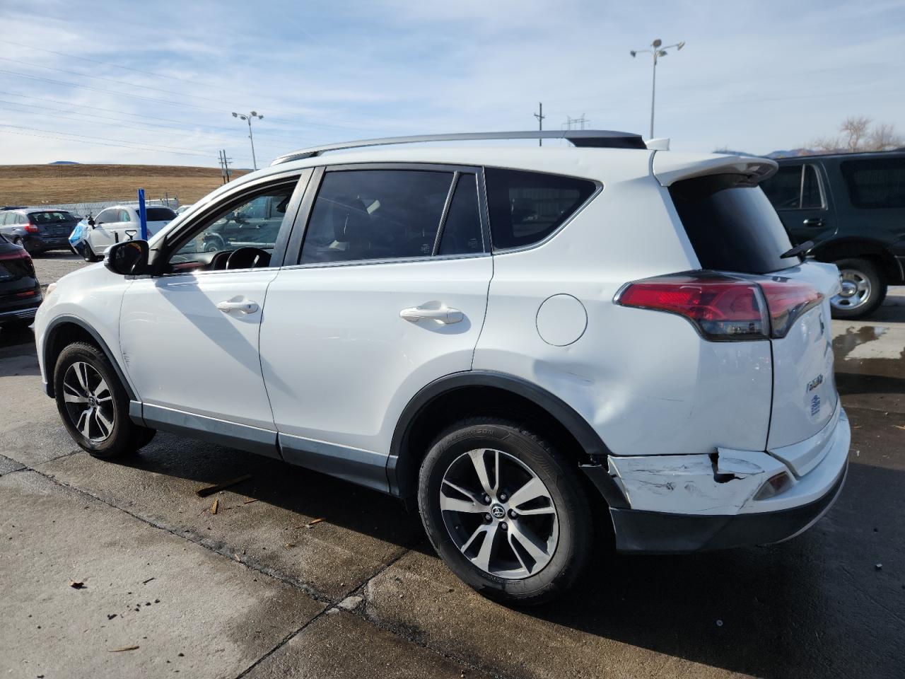 2017 Toyota Rav4 Xle - Фото 2