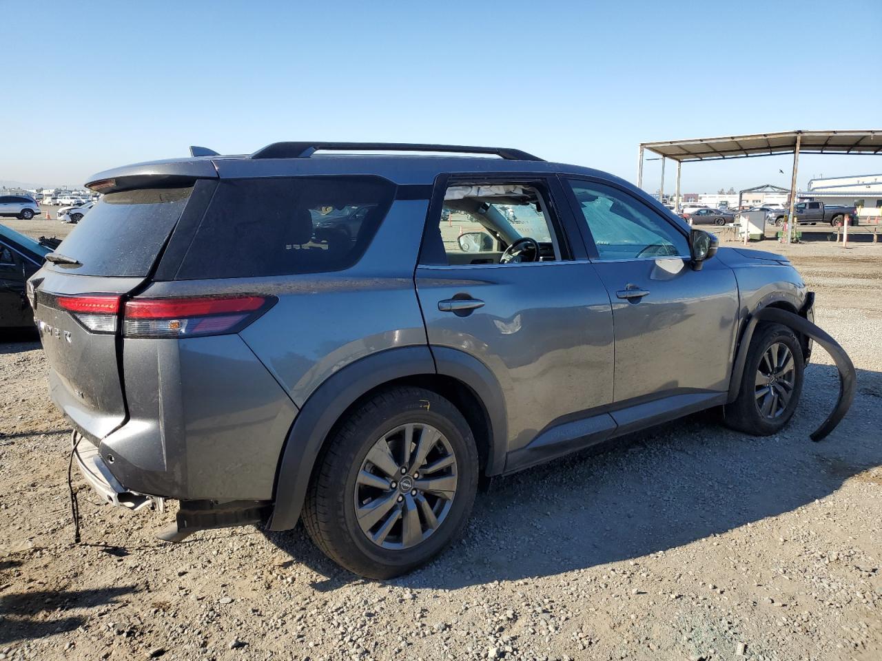 2022 Nissan Pathfinder Sv - Фото 3