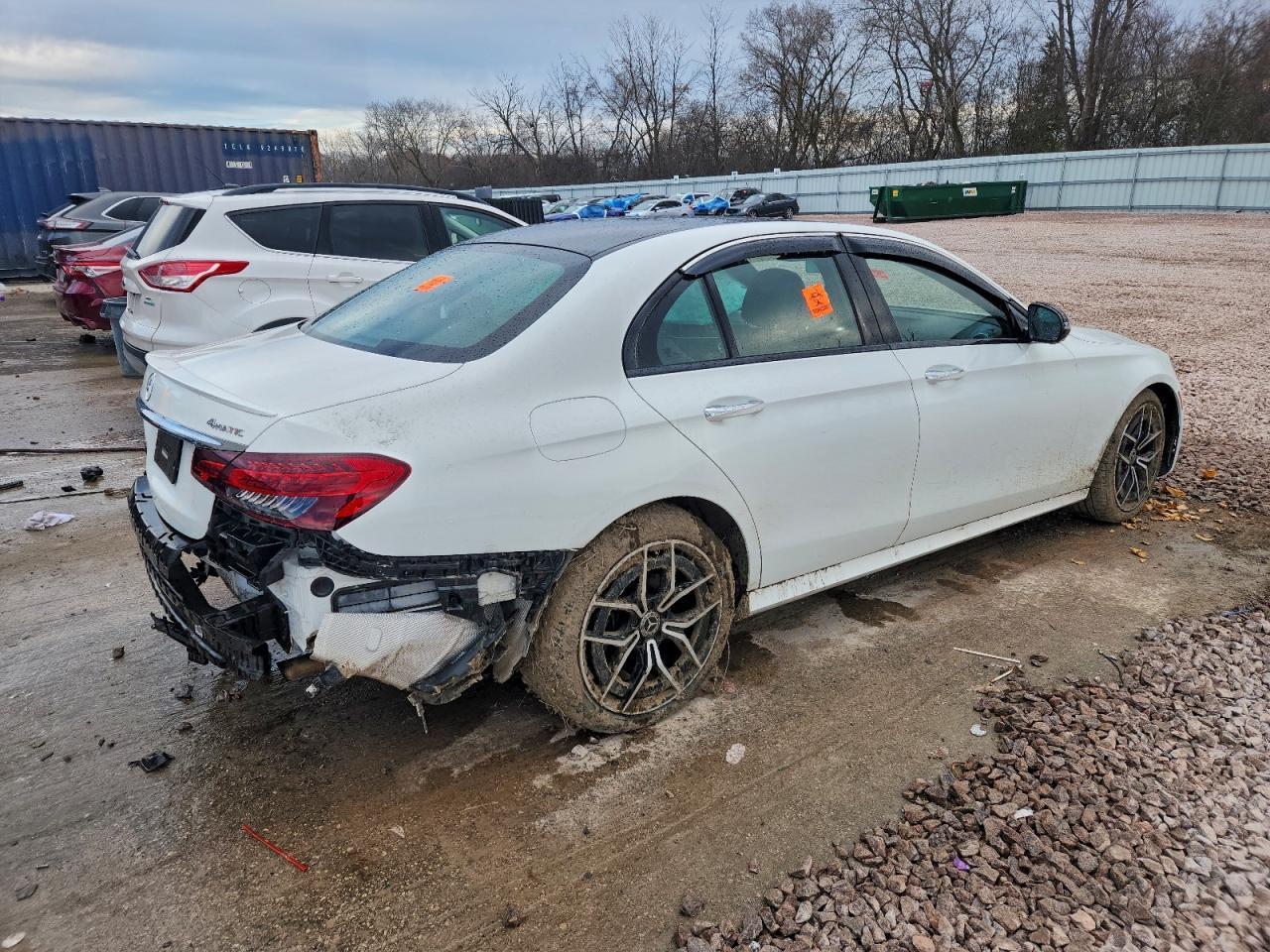 2023 Mercedes-Benz E 350 4Matic - Фото 3