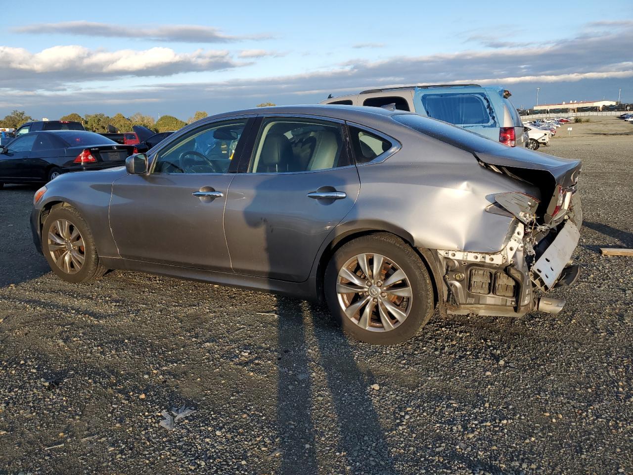 2012 Infiniti M37 - Фото 2