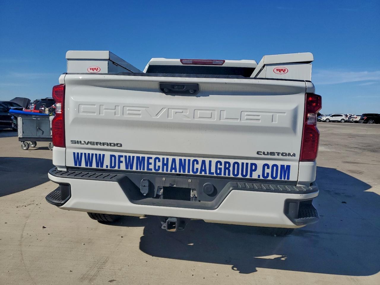 2023 Chev Silverado - Image 6