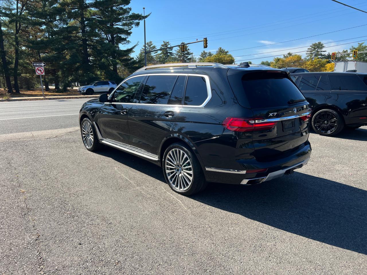 2019 BMW X7 xDrive40I - Фото 3