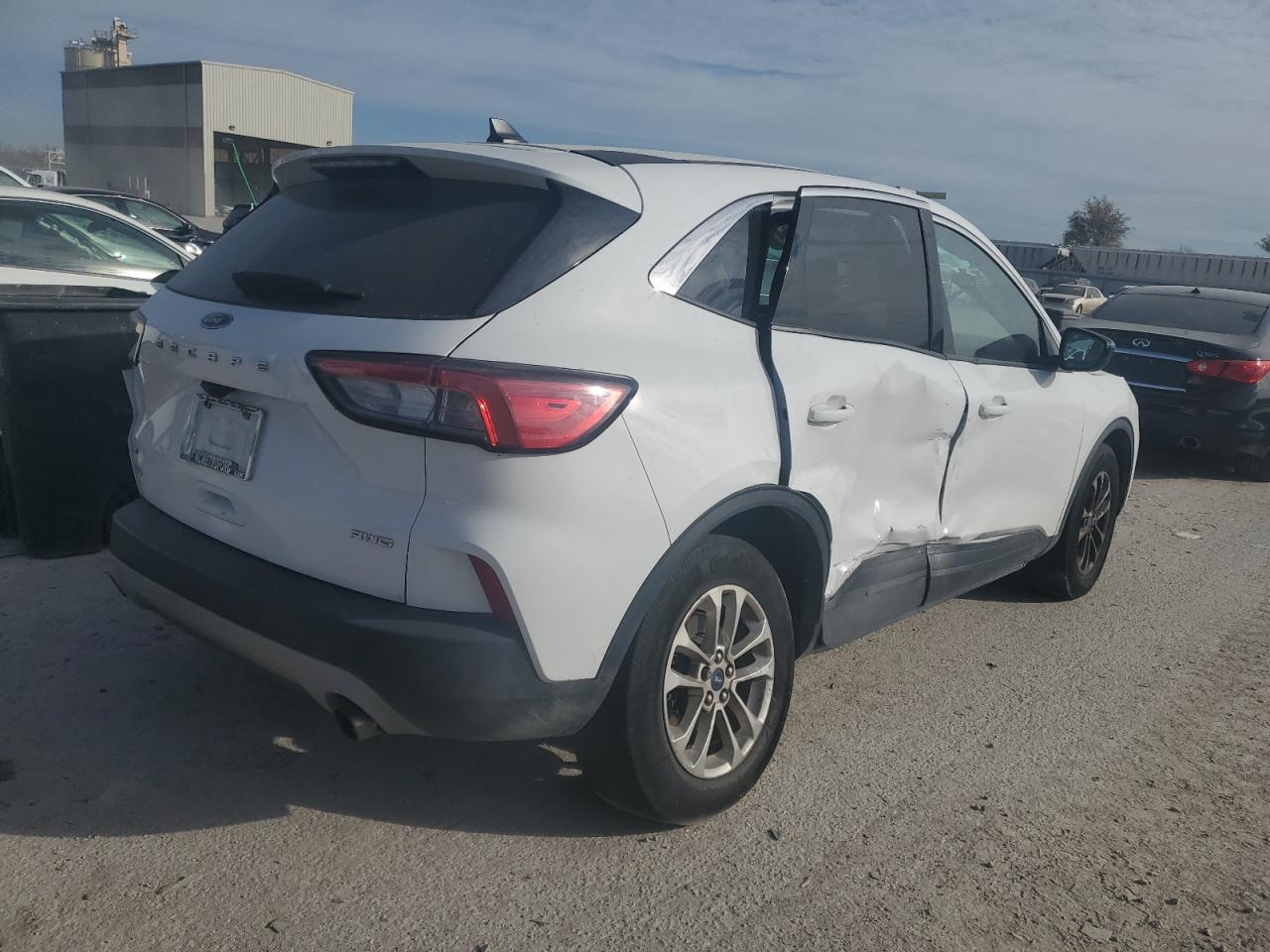 2022 Ford Escape Se - Фото 3