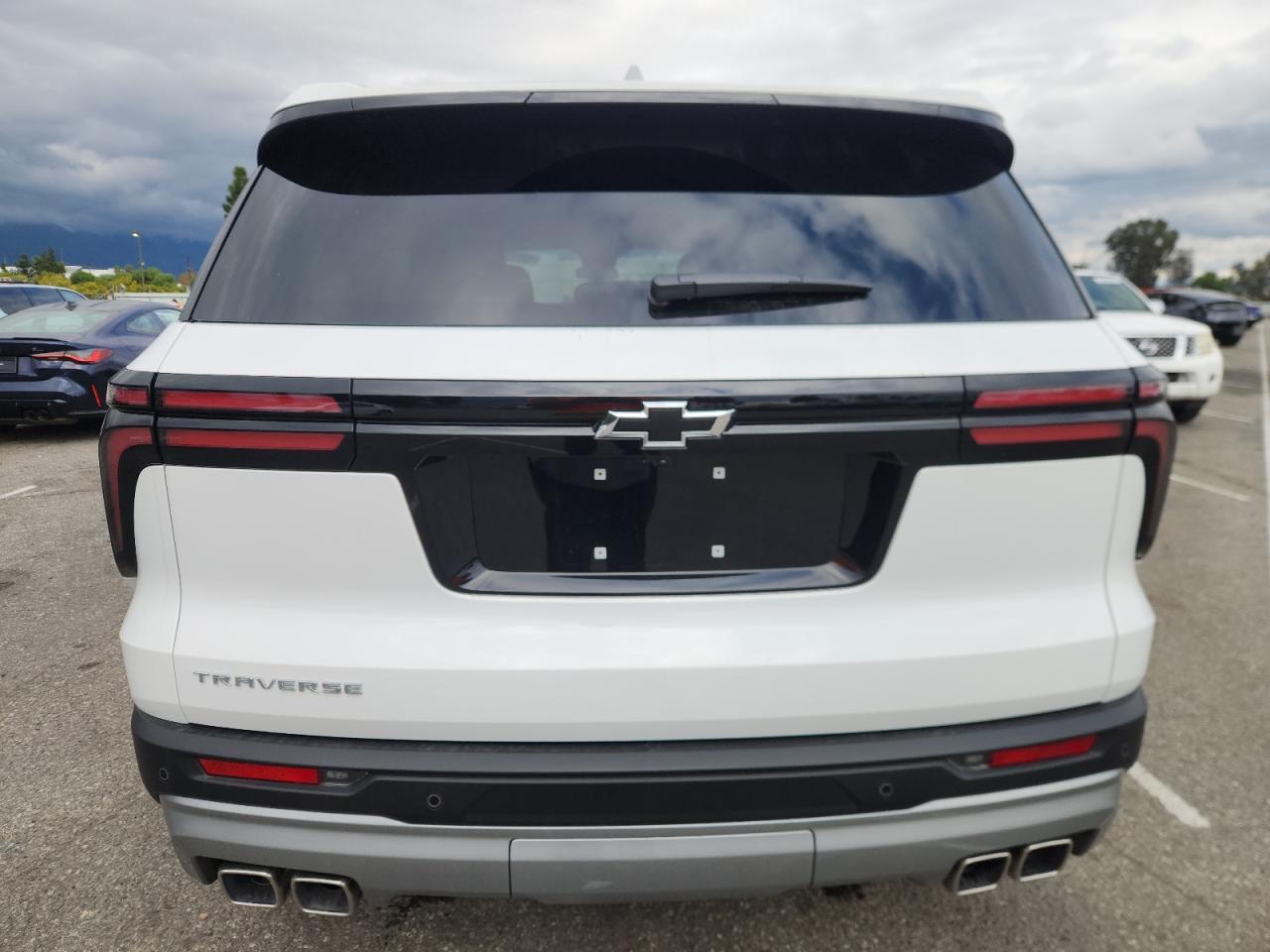 2025 Chevrolet Traverse Lt - Фото 6