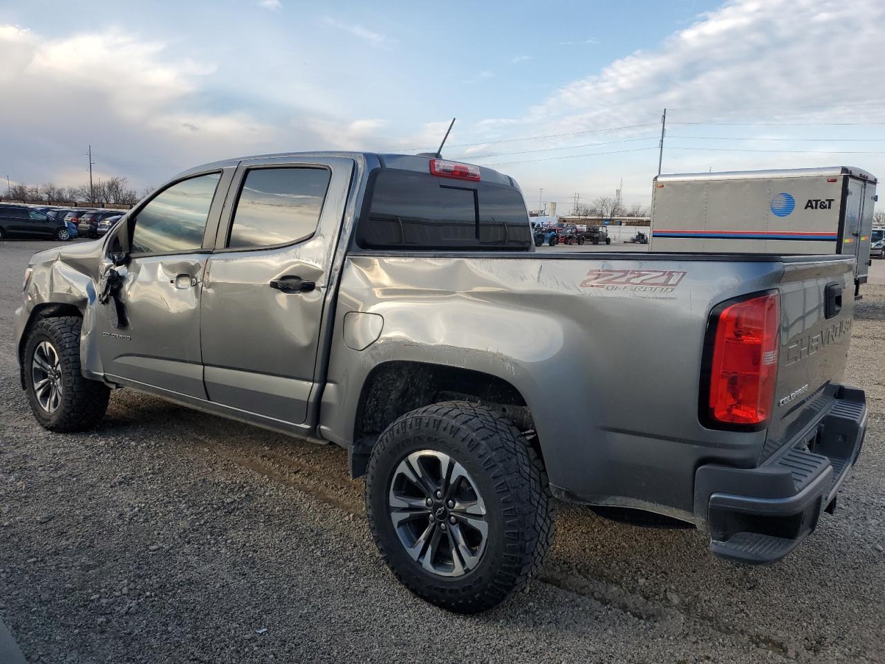 2022 Chevrolet Colorado Z71 - Фото 2