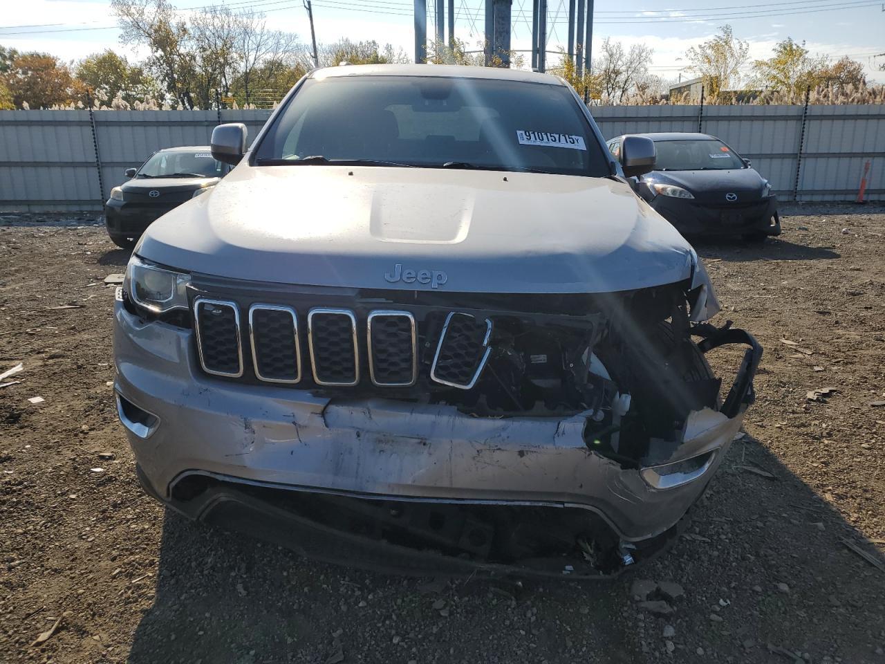 2020 Jeep Grand Cherokee Laredo - Фото 5