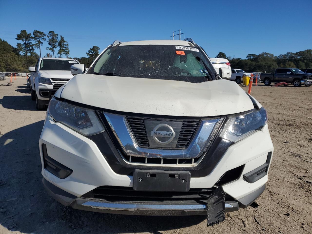 2019 Nissan Rogue S - Image 5