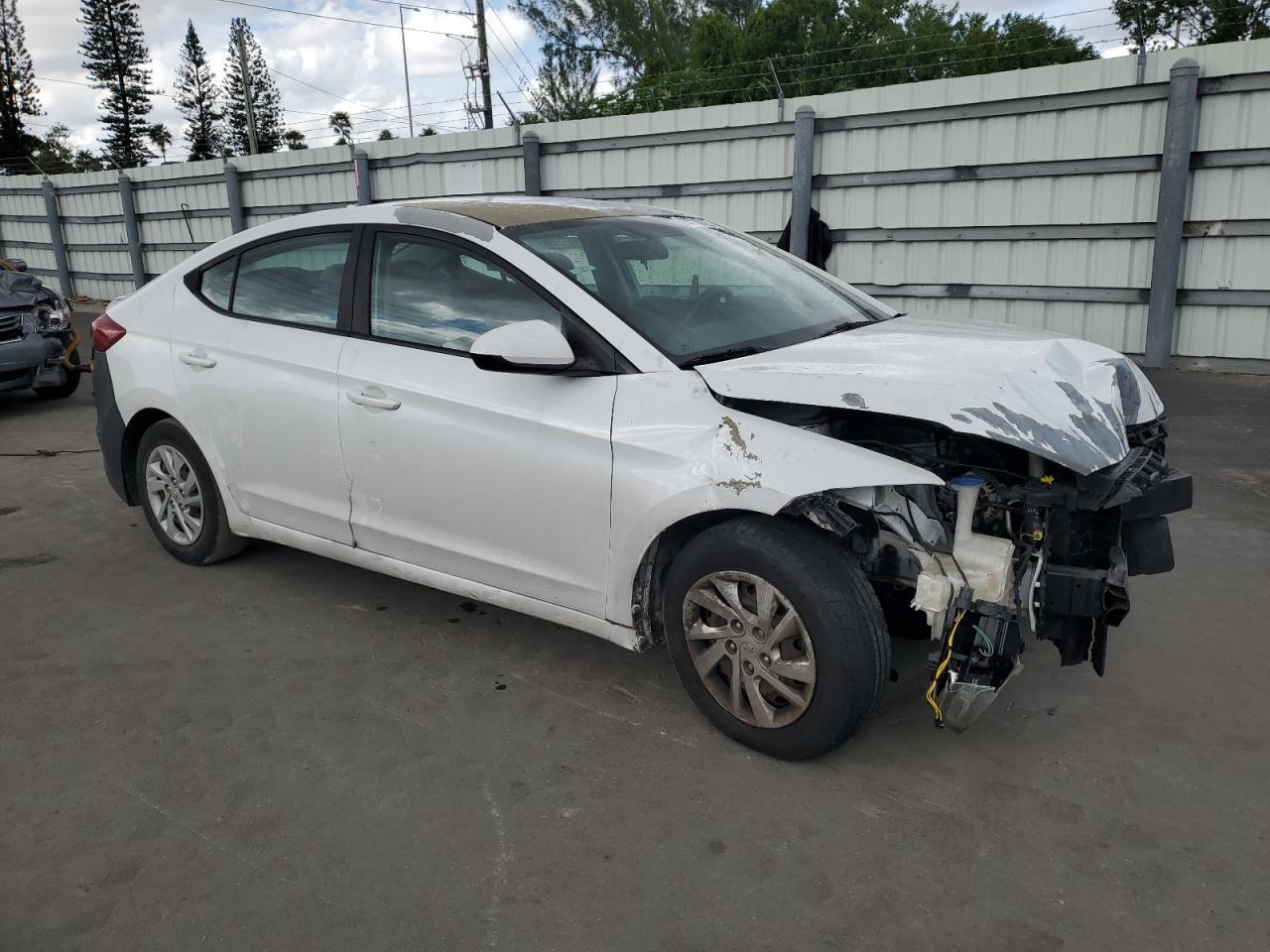 2007 Hyundai Elantra - Image 7