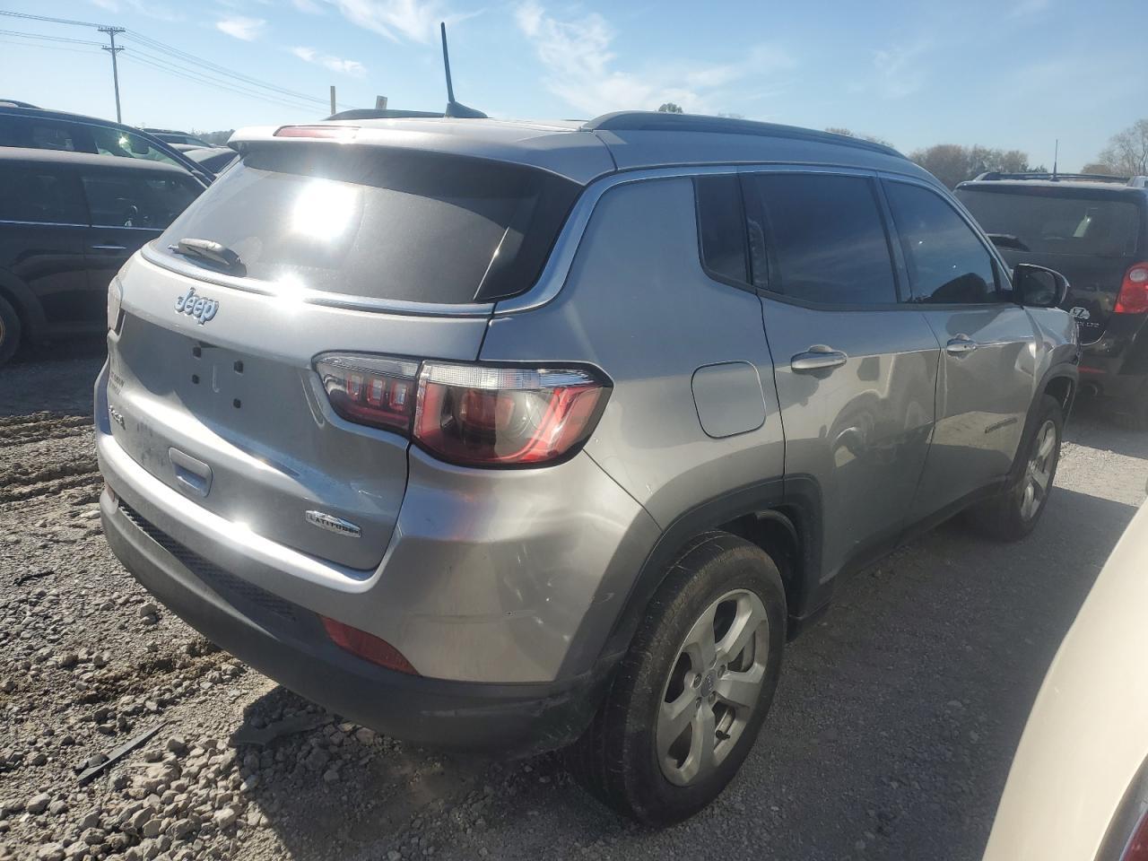 2019 Jeep Compass Latitude - Фото 3