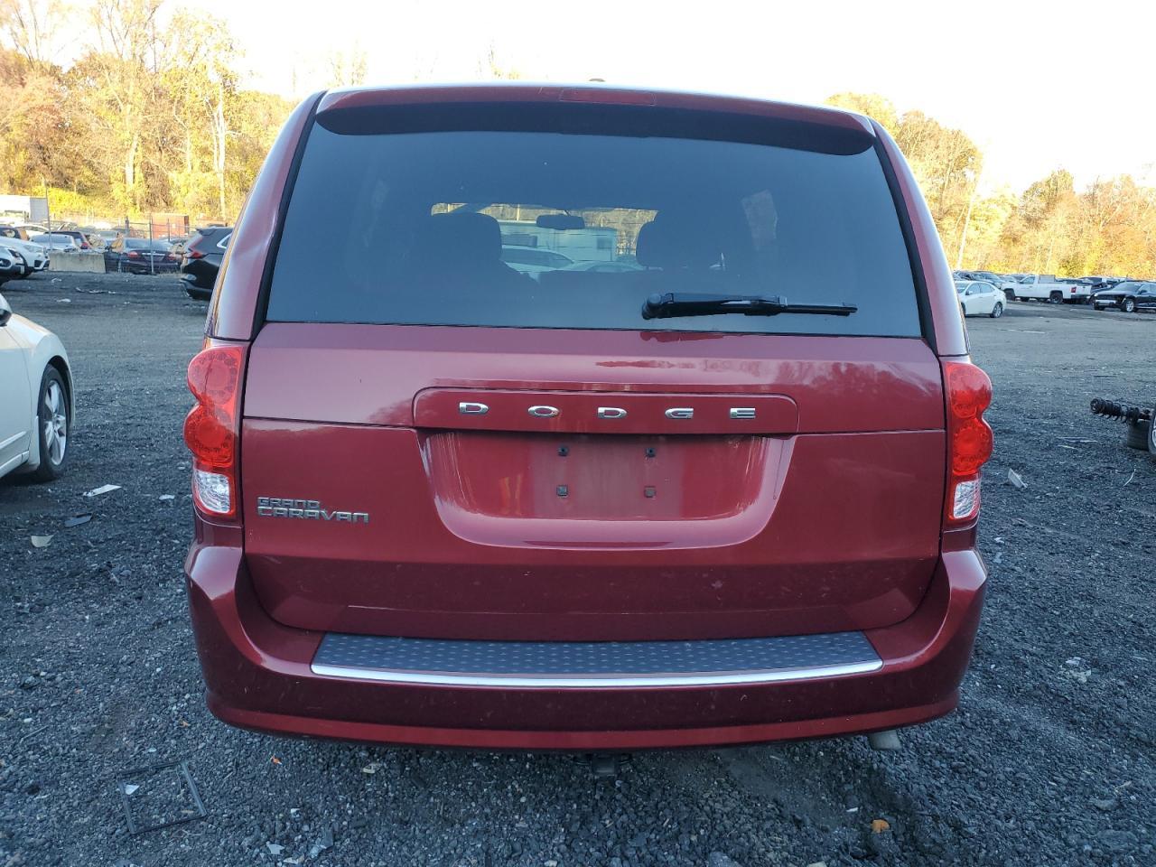 2014 Dodge Grand Caravan Se - Image 6