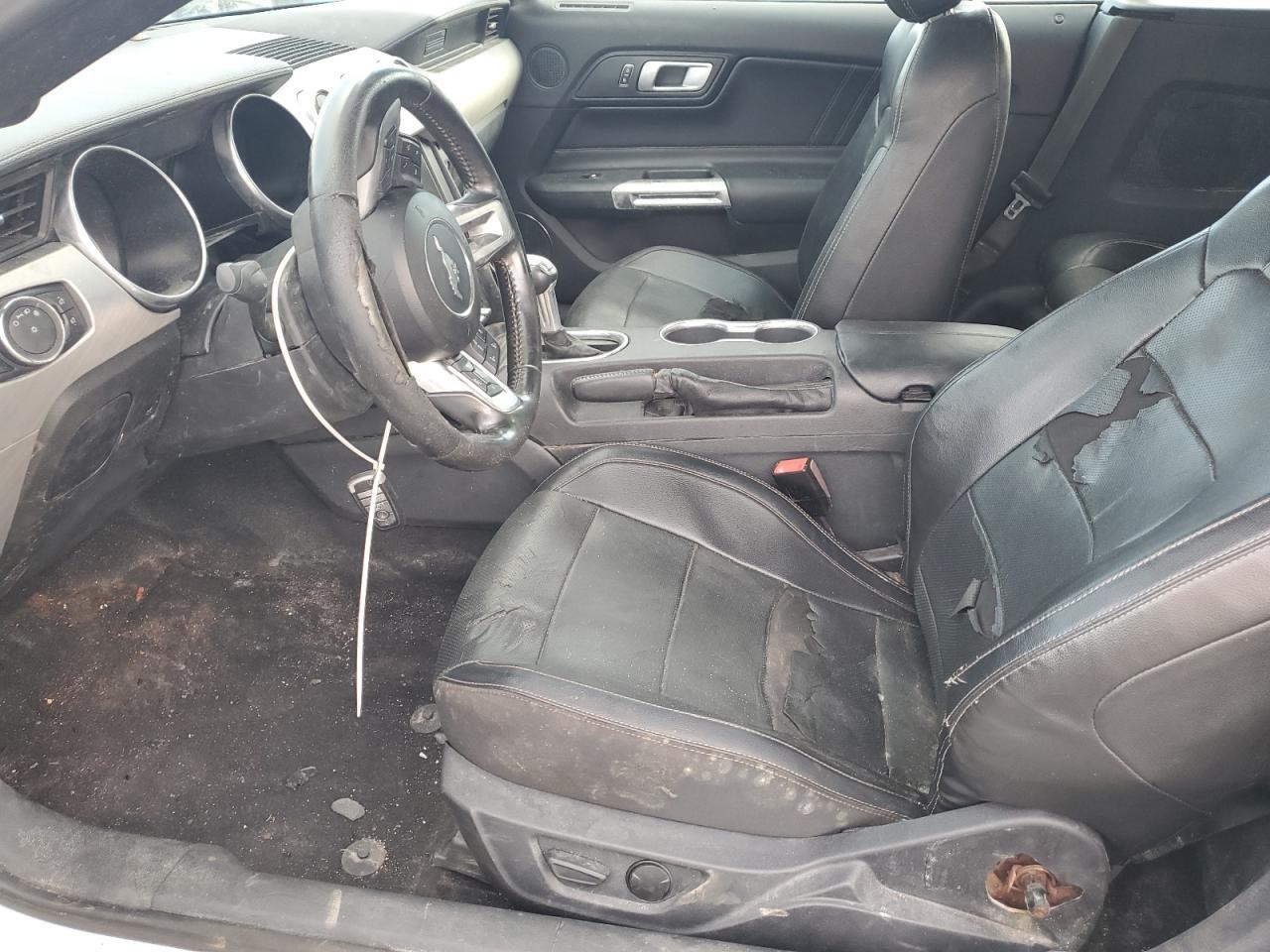 2018 Ford Mustang - Фото 7