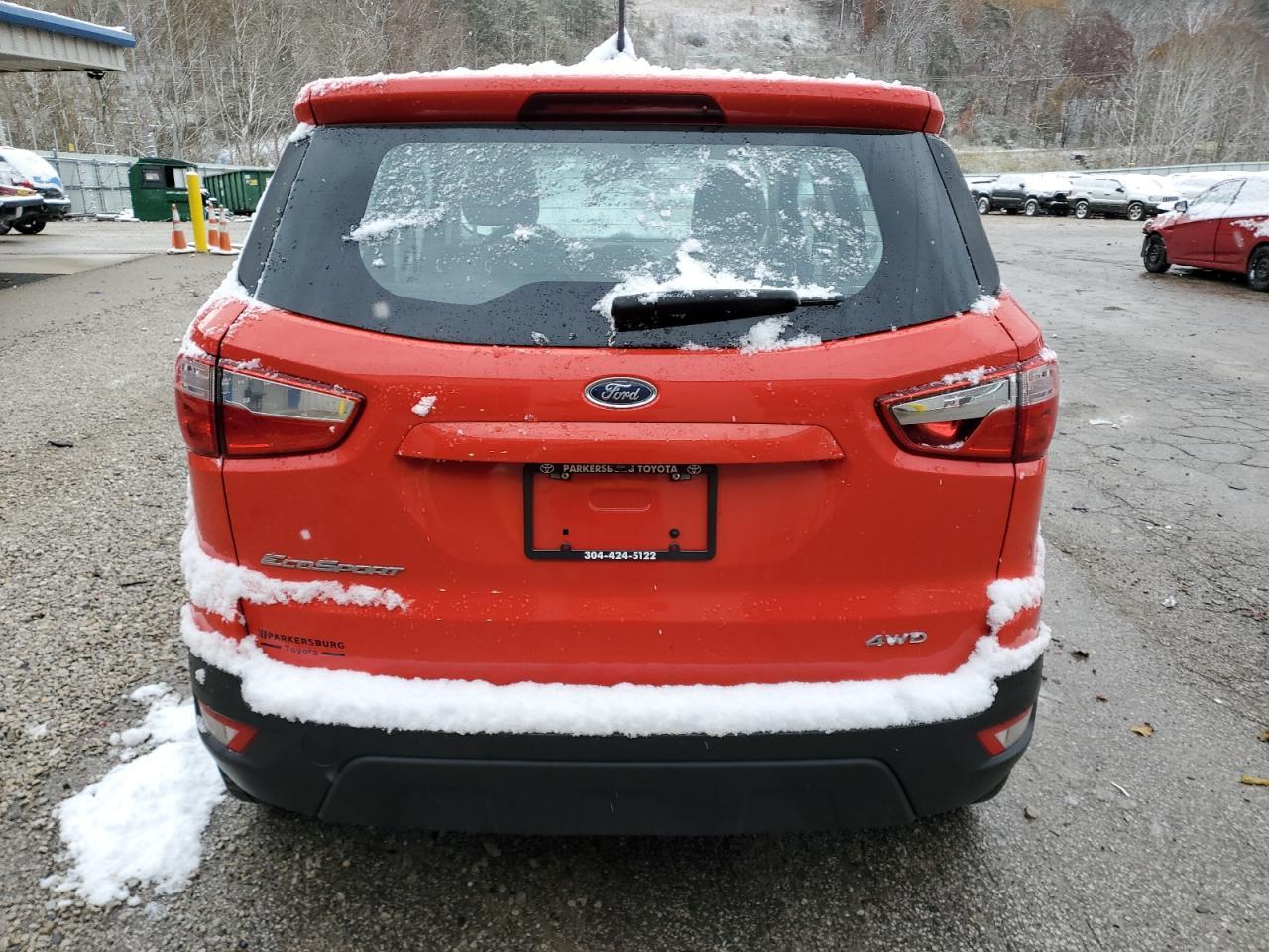 2022 Chev Ford Ecosport Red - Image 6