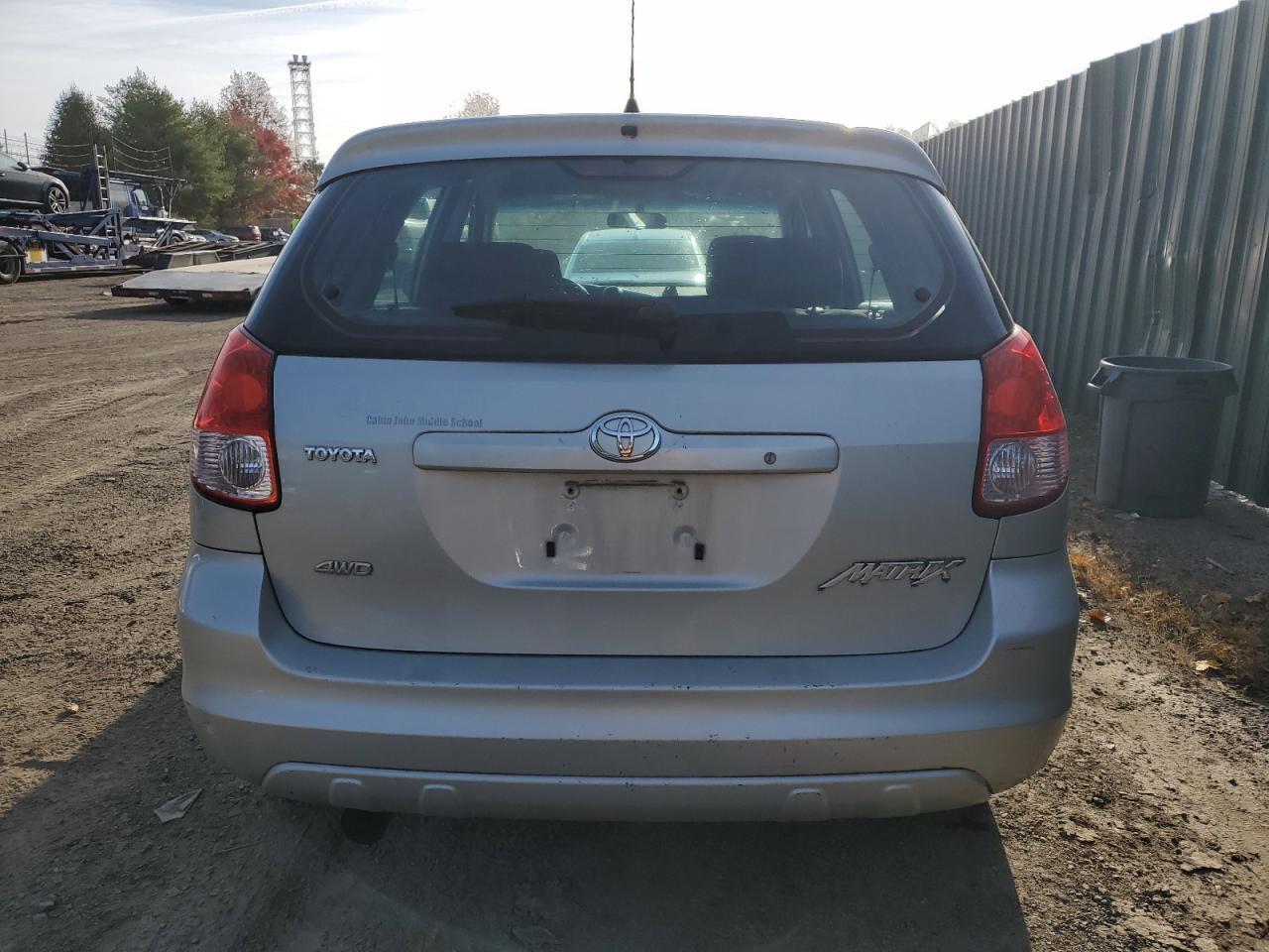 2003 Toyota Corolla Matrix Base - Фото 6