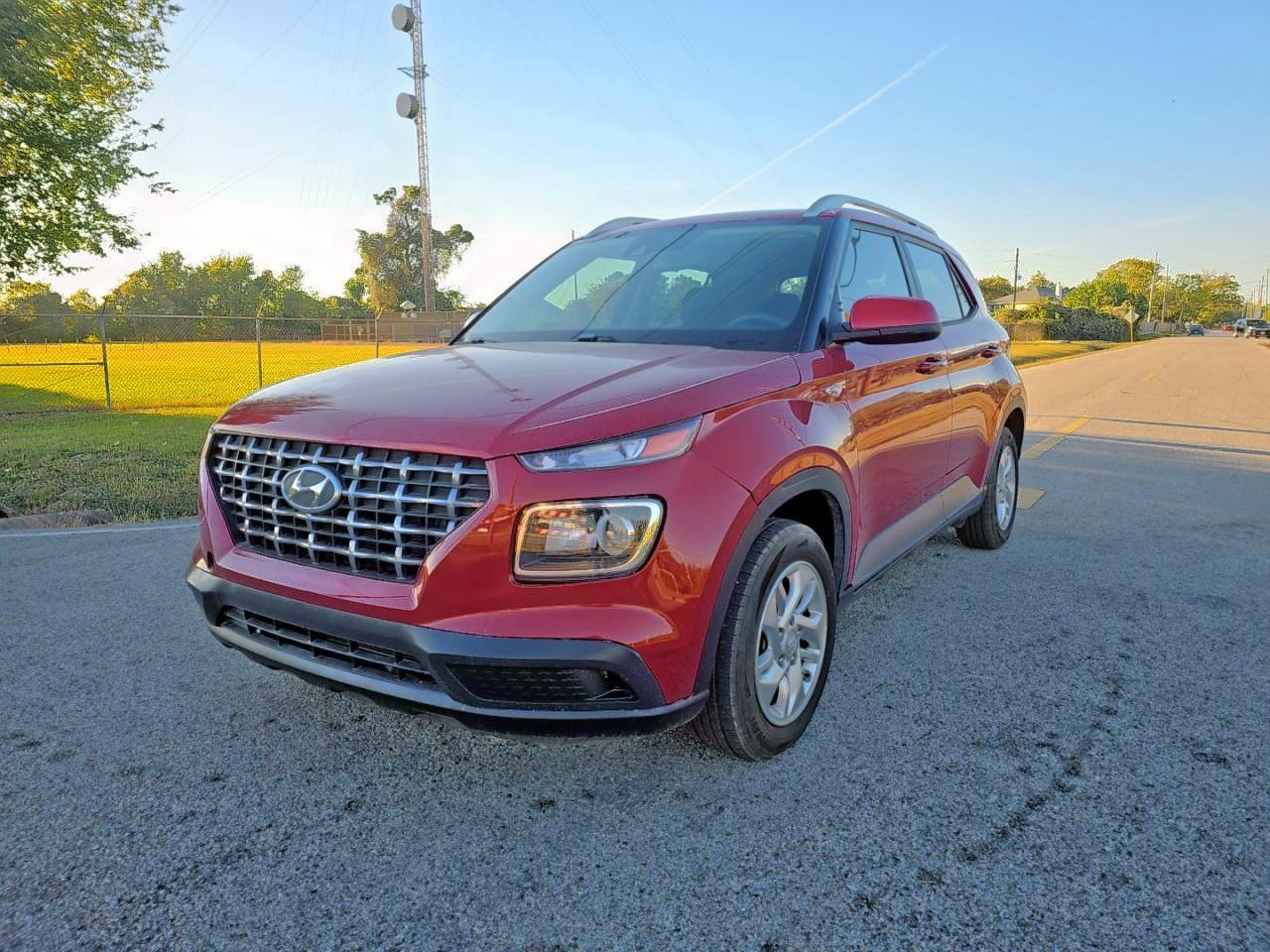 2020 Hyundai Venue Sel - Фото 2