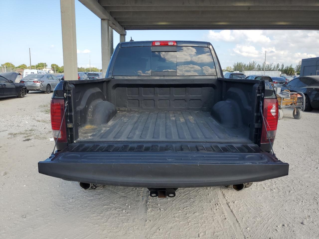 2017 Ram 1500 Sport - Фото 6