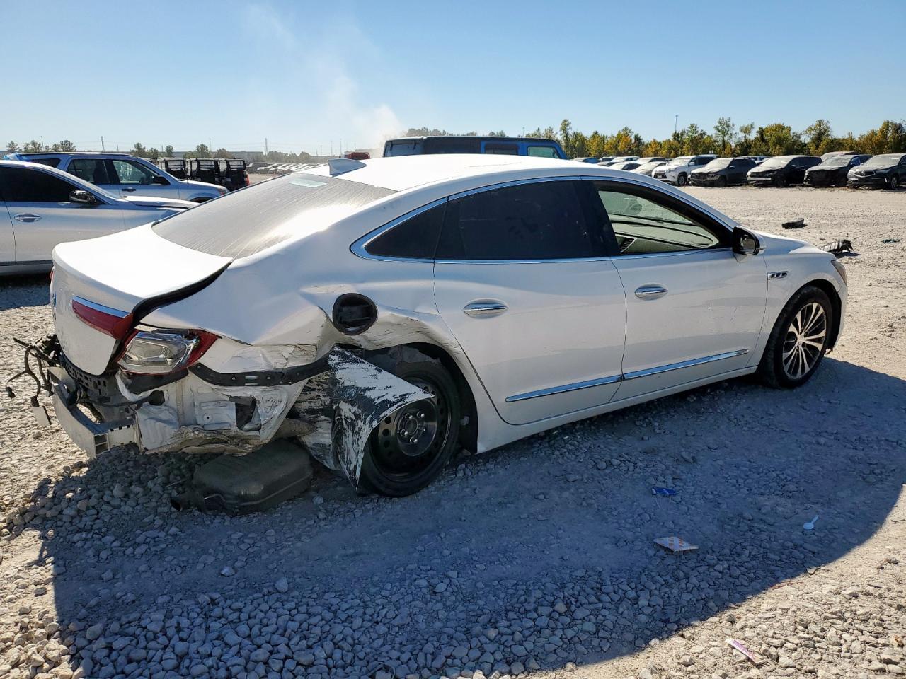 2017 Buick Lacrosse Essence - Фото 3