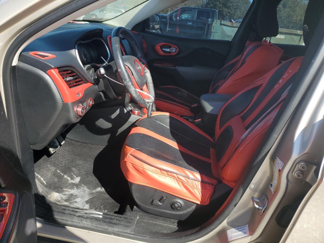 2014 Jeep Cherokee Latitude - Фото 7