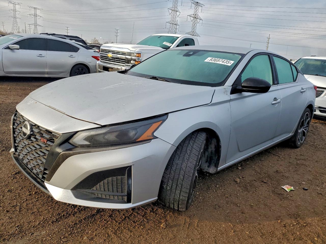 2023 Nissan Altima Sr